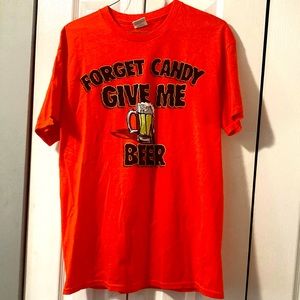 Mens orange tee shirt. Never worn. Medium